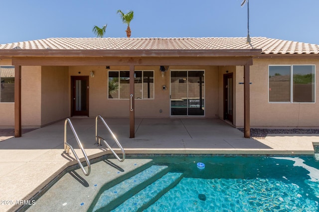 16288 W Hadley St, Goodyear, AZ 85338 - outdoor pool with a patio area