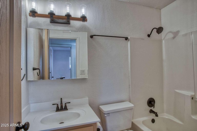 813 N Glenrosa Blvd, Taylor, AZ 85939 - full bathroom featuring bathing tub / shower combination, vanity, toilet, and a textured wall