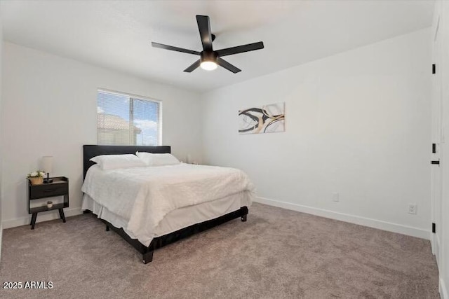 623 W Guadalupe Rd Unit 288, Mesa, AZ 85210 - bedroom featuring light carpet, baseboards, and a ceiling fan