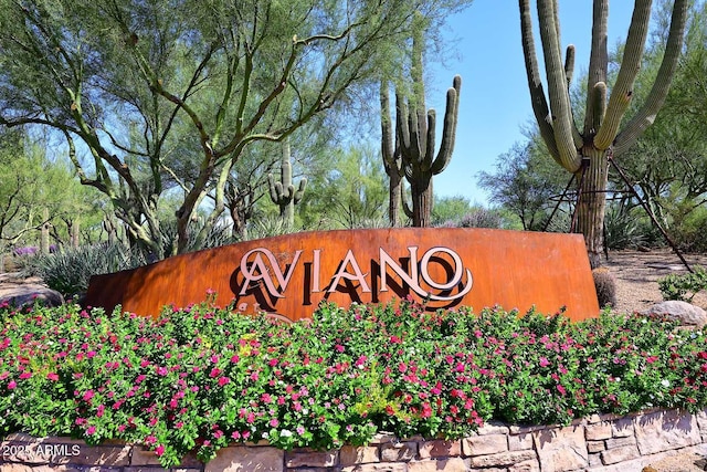 3931 E Crest Ln, Phoenix, AZ 85050 - view of community / neighborhood sign