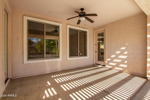 view of patio with ceiling fan