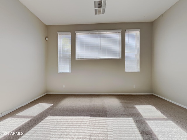 empty room with carpet