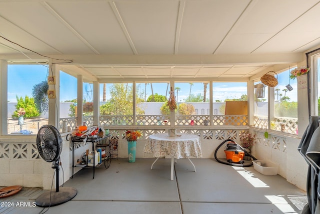 view of sunroom / solarium