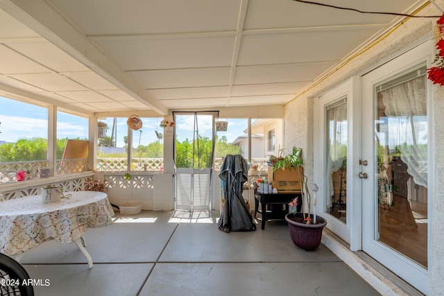 view of sunroom / solarium