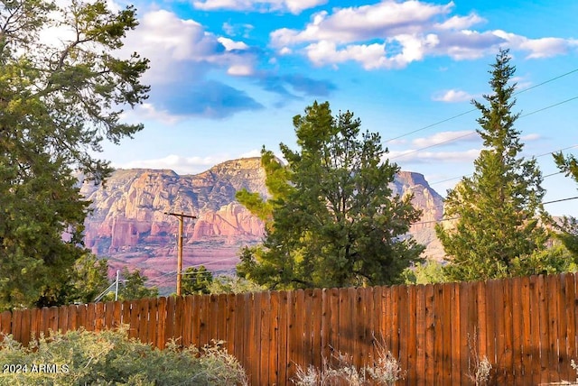 view of mountain feature