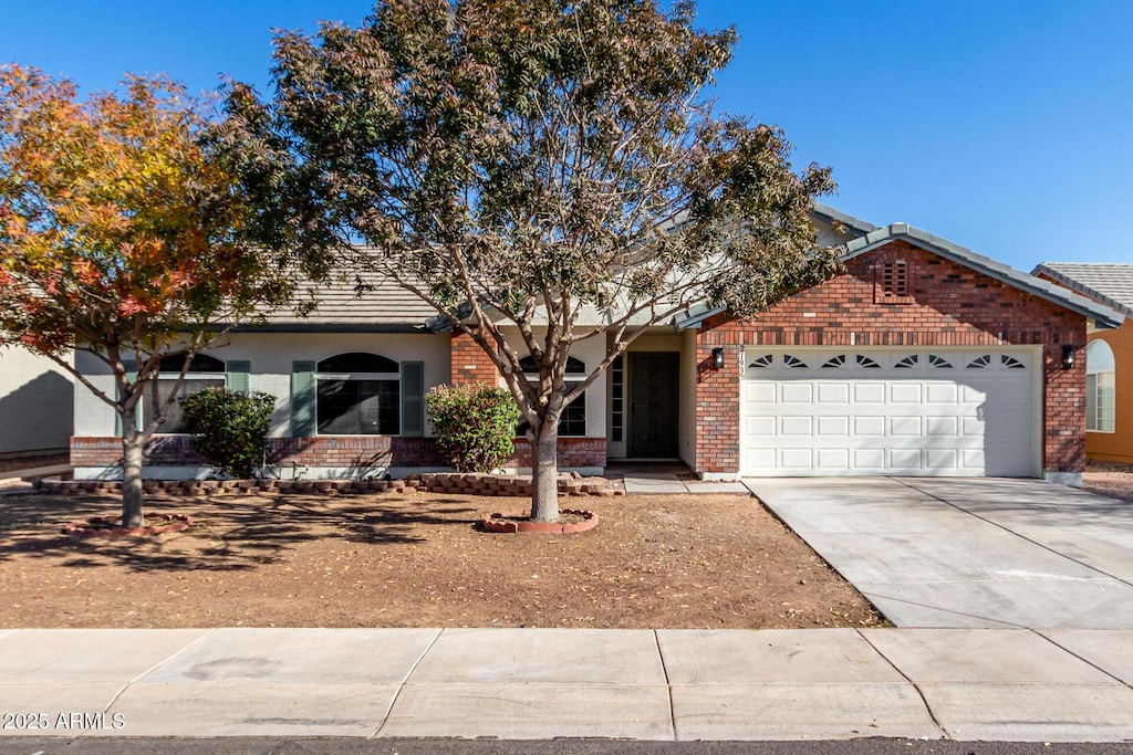 view of front of house featuring a garage