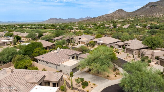 bird's eye view featuring a mountain view