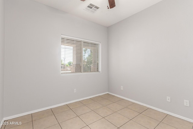 520 E Townley Ave, Phoenix, AZ 85020 - unfurnished room featuring light tile patterned flooring, visible vents, baseboards, and ceiling fan