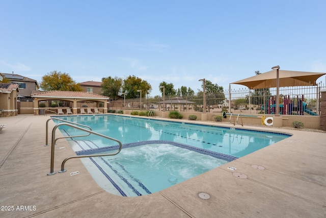 12775 W Lowden Rd, Peoria, AZ 85383 - community pool with a gazebo, a community hot tub, and a patio area