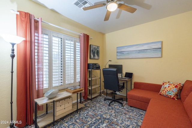 office area with ceiling fan