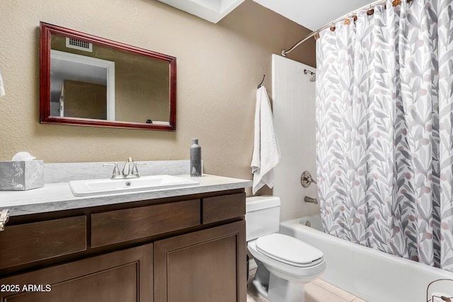 full bathroom with toilet, shower / bath combo with shower curtain, and vanity