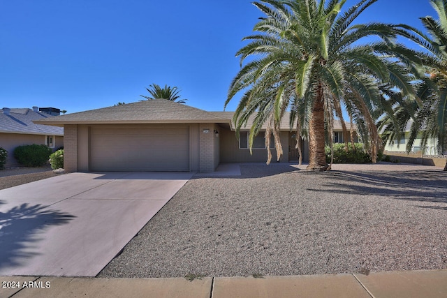 view of front facade with a garage