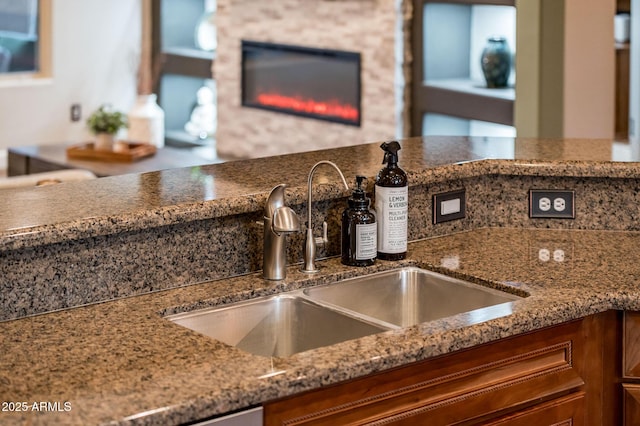 interior details featuring sink