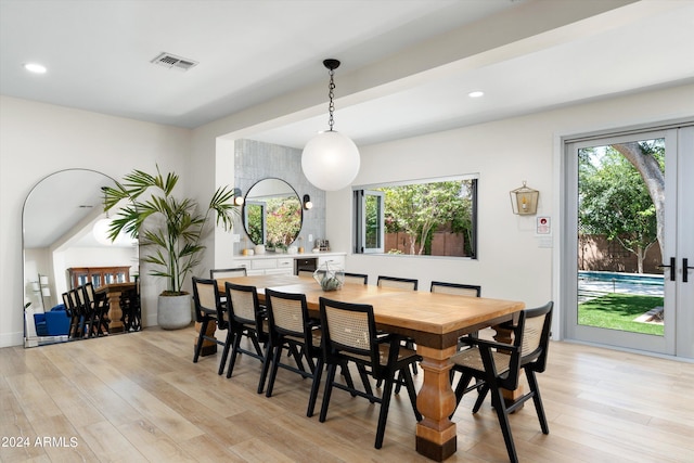 4216 N 42nd St, Phoenix, AZ 85018 - dining space featuring recessed lighting, visible vents, and light wood-style flooring