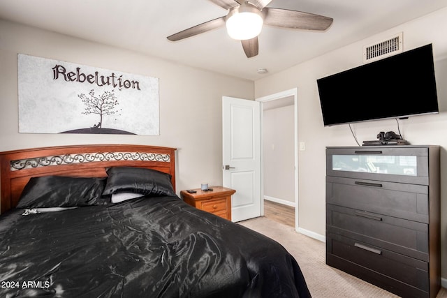 907 E 9th Ave, Mesa, AZ 85204 - bedroom featuring light carpet, baseboards, and ceiling fan