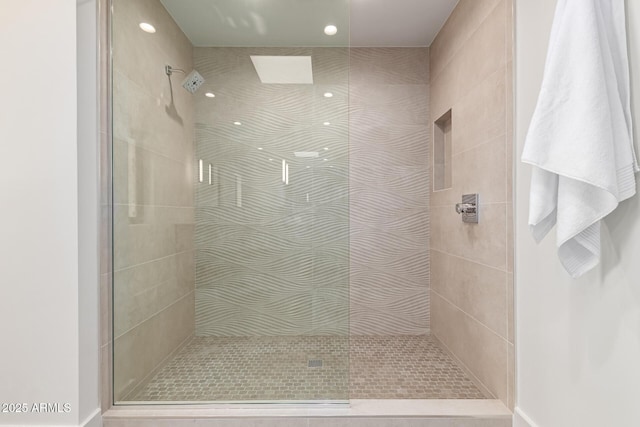 full bathroom featuring a walk in shower