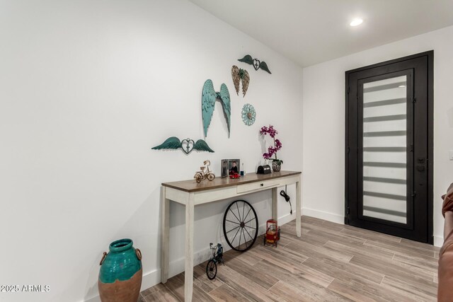 935 Calle Azul, Wickenburg, AZ 85390 - entryway featuring light wood finished floors, recessed lighting, and baseboards