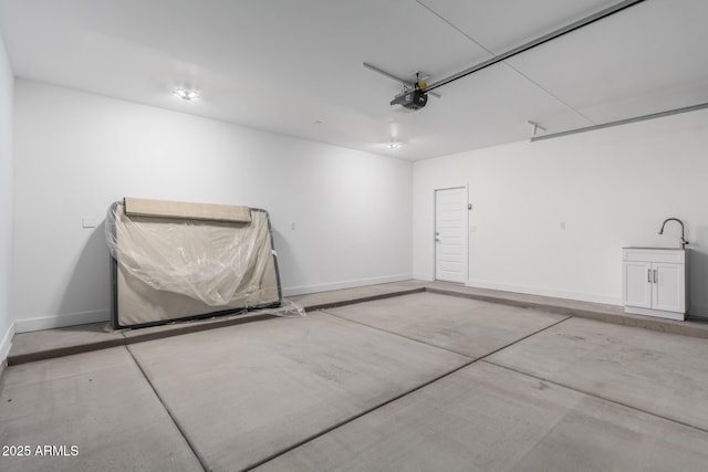 935 Calle Azul, Wickenburg, AZ 85390 - garage featuring a garage door opener and baseboards