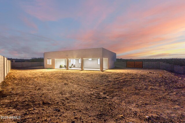 935 Calle Azul, Wickenburg, AZ 85390 - exterior space featuring a patio area, a fenced backyard, and stucco siding