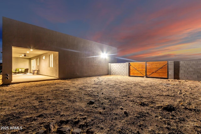 935 Calle Azul, Wickenburg, AZ 85390 - exterior space with a patio, fence, and a gate