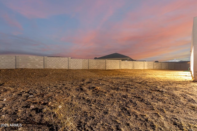 935 Calle Azul, Wickenburg, AZ 85390 - view of yard featuring fence
