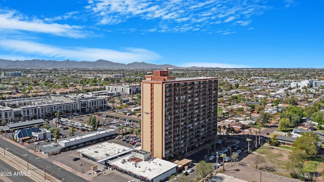 bird's eye view featuring a mountain view