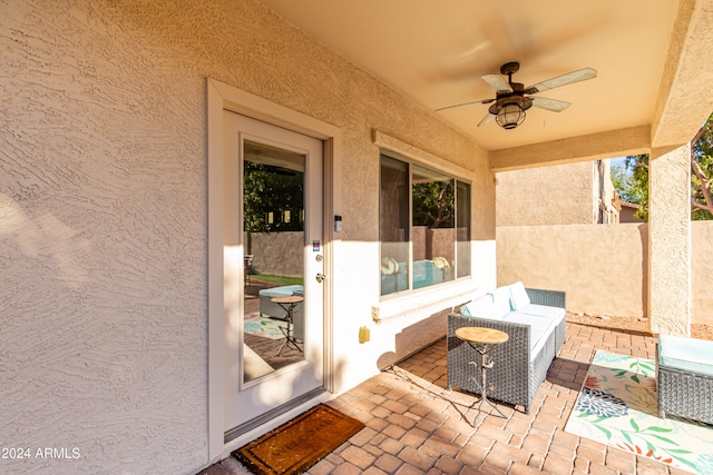 view of patio with ceiling fan