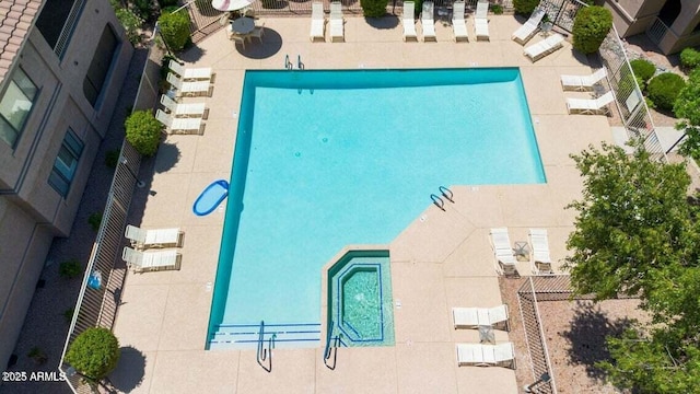 15151 N Frank Lloyd Wright Blvd Unit 2086, Scottsdale, AZ 85260 - view of pool
