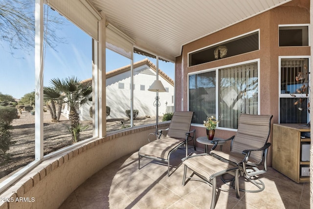 view of sunroom / solarium