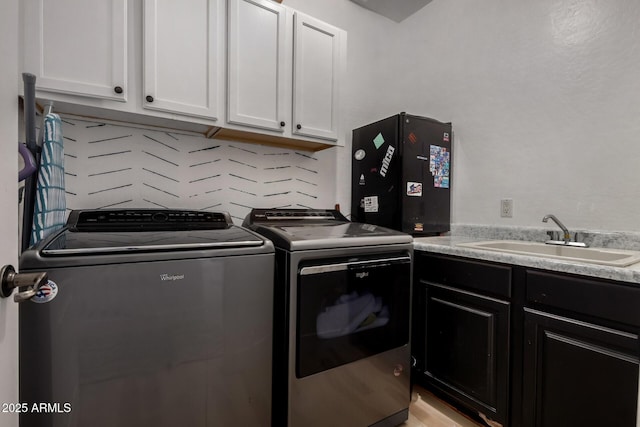 465 E Frances Ln, Gilbert, AZ 85295 - laundry area with independent washer and dryer and cabinet space