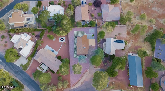 21 Hummingbird Cir, Sedona, AZ 86336 - aerial perspective of suburban area