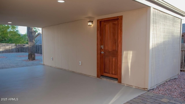 21 Hummingbird Cir, Sedona, AZ 86336 - entrance to property featuring a patio area