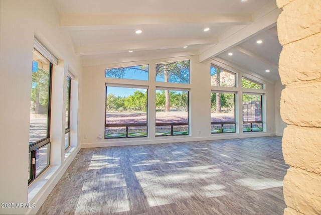 21 Hummingbird Cir, Sedona, AZ 86336 - unfurnished living room featuring plenty of natural light, wood finished floors, baseboards, and recessed lighting
