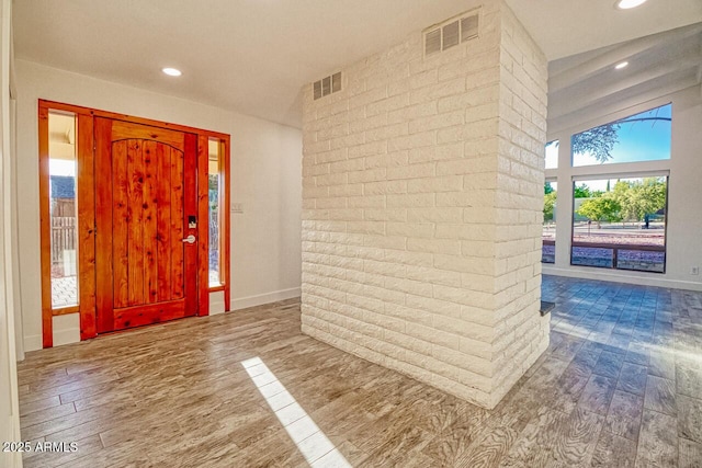 21 Hummingbird Cir, Sedona, AZ 86336 - entryway with wood finished floors, recessed lighting, and baseboards