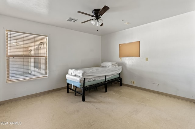 bedroom featuring ceiling fan