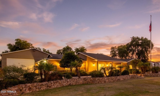 14749 E Pecos Rd, Gilbert, AZ 85295 - mid-century inspired home featuring a garage and a front yard