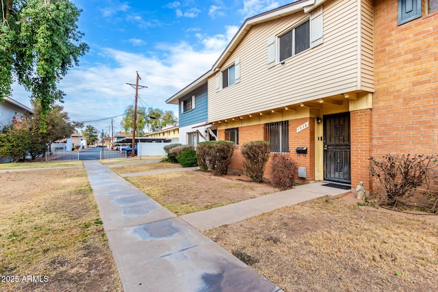 exterior space featuring a yard