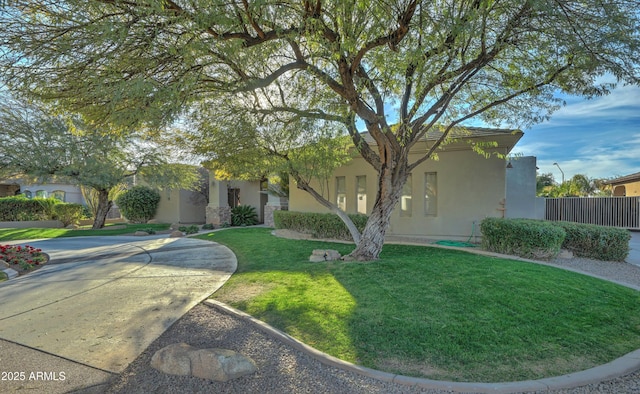 view of front of house with a front yard