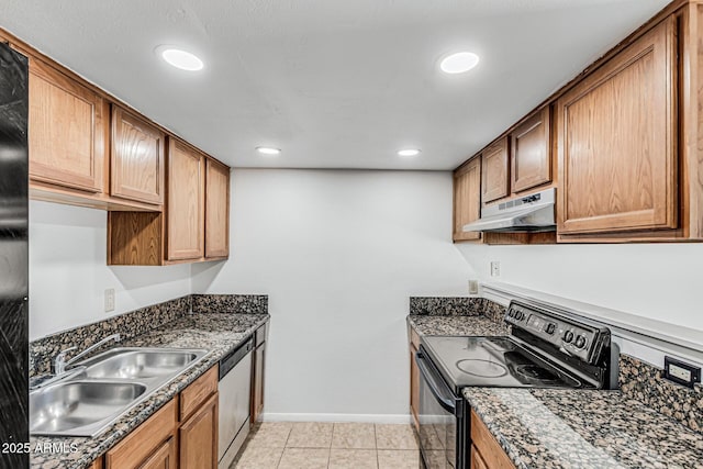 kitchen with stainless steel dishwasher, electric range, baseboards, under cabinet range hood, and a sink