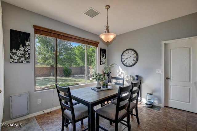 1527 Bainbridge Ln, Chino Valley, AZ 86323 - tiled dining space featuring baseboards