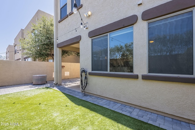 1886 E Don Carlos Ave Unit 136, Tempe, AZ 85281 - view of yard featuring a patio area