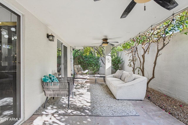 view of patio with ceiling fan