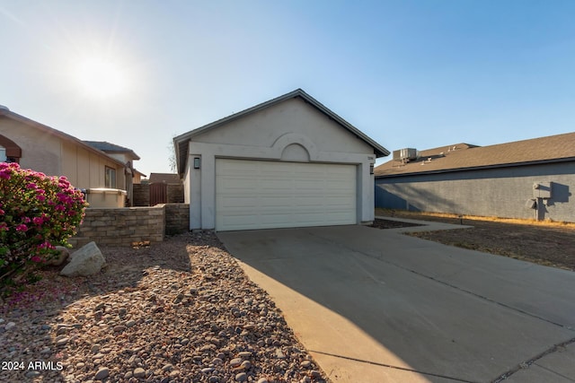 7394 N 67th Dr, Glendale, AZ 85303 - view of detached garage