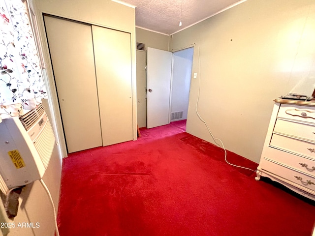 1025 N Sartillion Ave, Ajo, AZ 85321 - bedroom featuring a closet and carpet