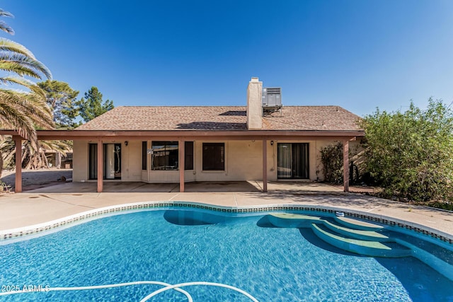 6032 W Grovers Ave, Glendale, AZ 85308 - swimming pool featuring a patio