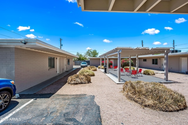3949 E Earll Dr, Phoenix, AZ 85018 - view of yard featuring a pergola and a patio area