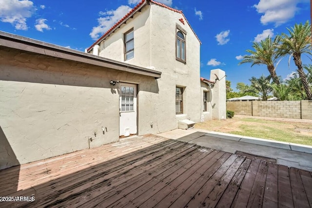 3949 E Earll Dr, Phoenix, AZ 85018 - wooden deck featuring a fenced backyard