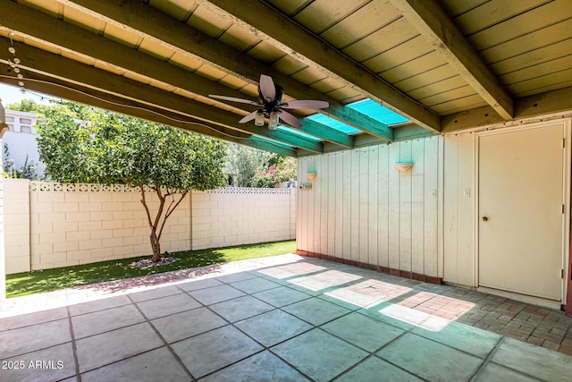 6025 N 10th Pl, Phoenix, AZ 85014 - view of patio / terrace with a ceiling fan