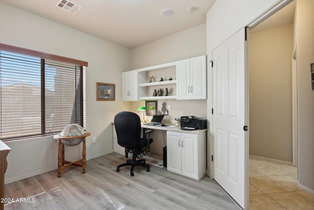 office area featuring light hardwood / wood-style floors