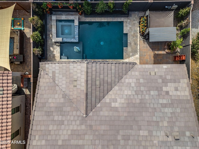 birds eye view of property